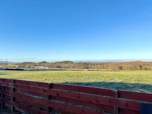 Photo 16- click for photo gallery